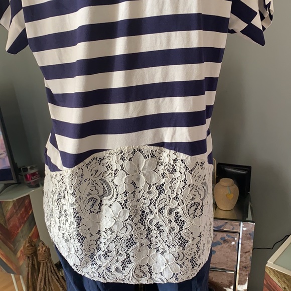 🌞🌞Navy and white strip T-shirt - Picture 3 of 4